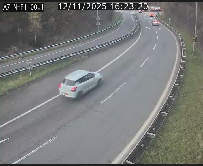 Webcam autoroute Luxembourg A7 située dans la sortie 1 Waldhof, vers la N11, avant le Tunnel Stafelter