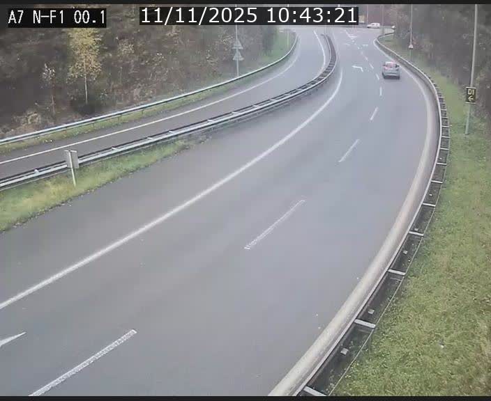 <h2>Webcam autoroute Luxembourg A7 située dans la sortie 1 Waldhof, vers la N11, avant le Tunnel Stafelter</h2>