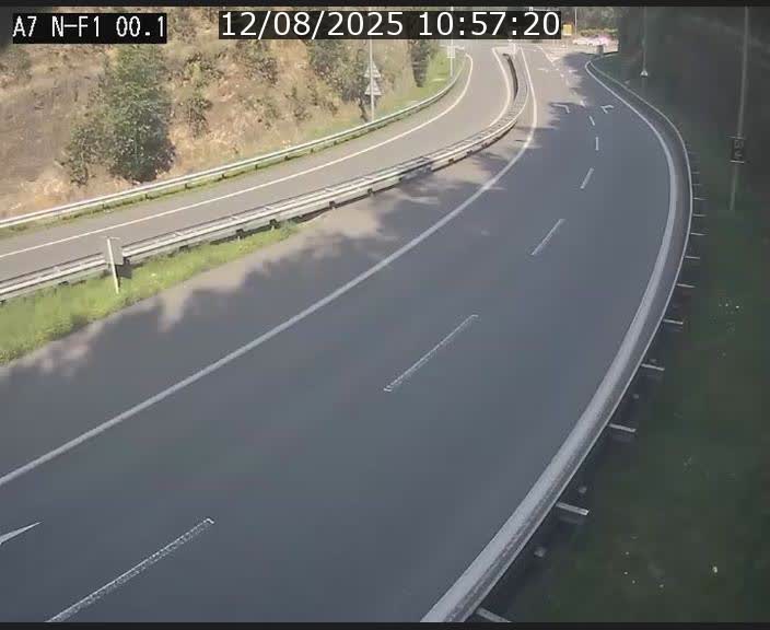<h2>Webcam autoroute Luxembourg A7 située dans la sortie 1 Waldhof, vers la N11, avant le Tunnel Stafelter</h2>