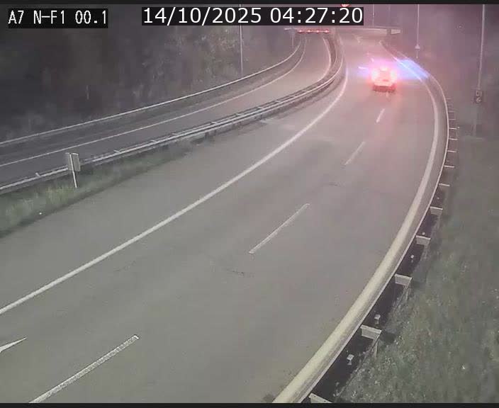 <h2>Webcam autoroute Luxembourg A7 située dans la sortie 1 Waldhof, vers la N11, avant le Tunnel Stafelter</h2>