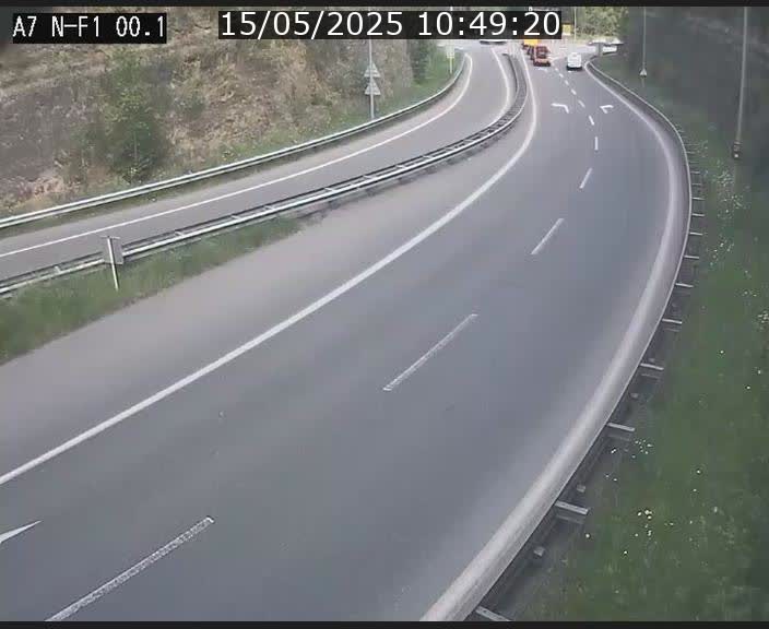 <h2>Webcam autoroute Luxembourg A7 située dans la sortie 1 Waldhof, vers la N11, avant le Tunnel Stafelter</h2>