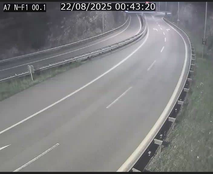 <h2>Webcam autoroute Luxembourg A7 située dans la sortie 1 Waldhof, vers la N11, avant le Tunnel Stafelter</h2>