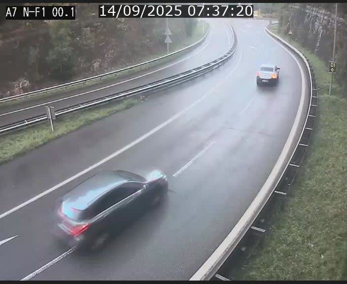 <h2>Webcam autoroute Luxembourg A7 située dans la sortie 1 Waldhof, vers la N11, avant le Tunnel Stafelter</h2>