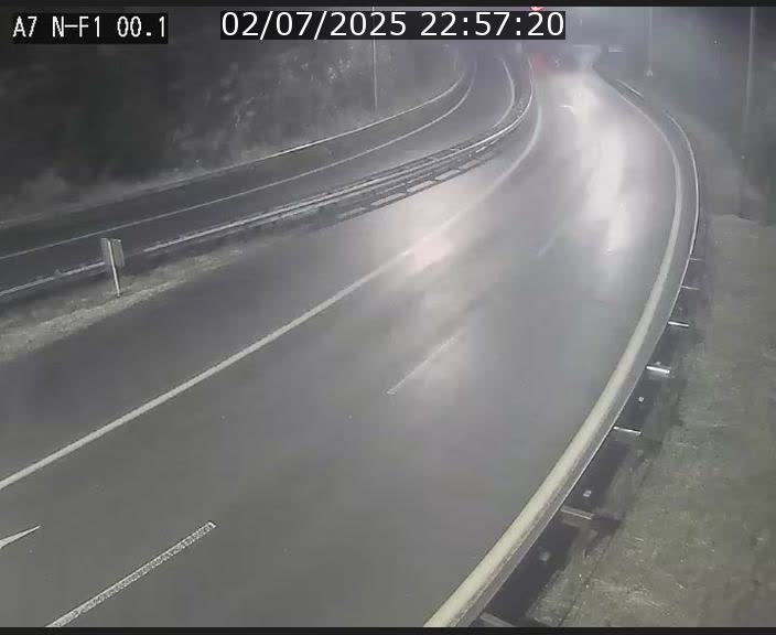 Webcam autoroute Luxembourg A7 située dans la sortie 1 Waldhof, vers la N11, avant le Tunnel Stafelter