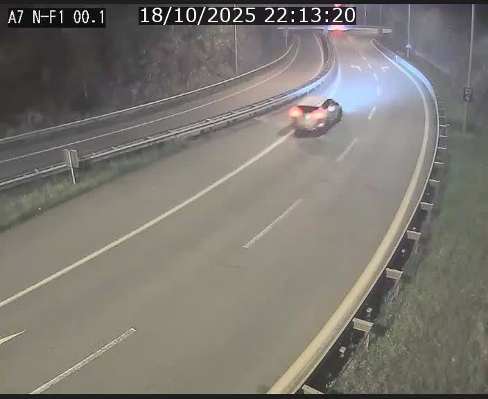 <h2>Webcam autoroute Luxembourg A7 située dans la sortie 1 Waldhof, vers la N11, avant le Tunnel Stafelter</h2>