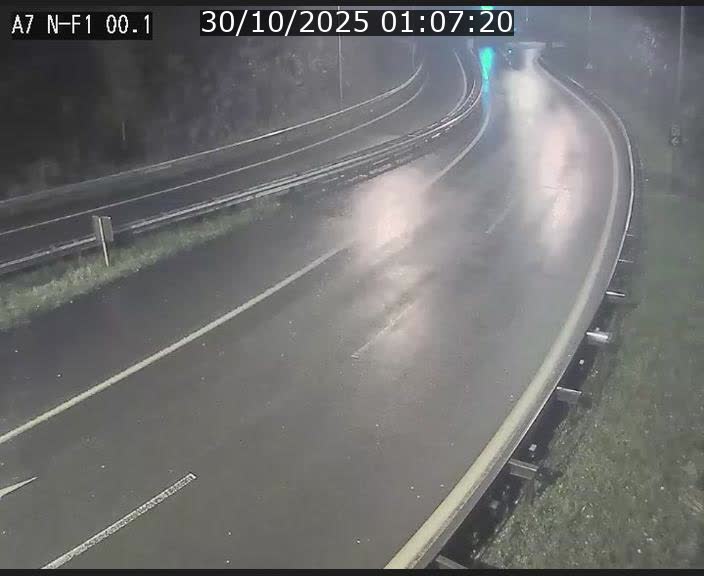 <h2>Webcam autoroute Luxembourg A7 située dans la sortie 1 Waldhof, vers la N11, avant le Tunnel Stafelter</h2>