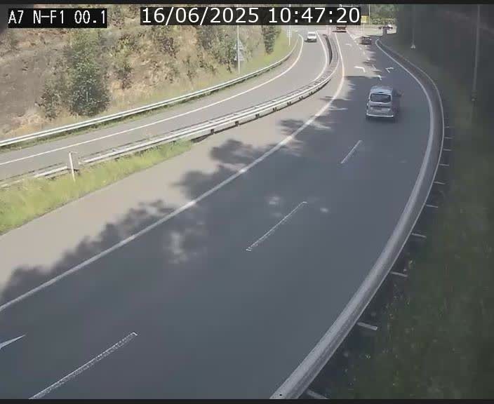 Webcam autoroute Luxembourg A7 située dans la sortie 1 Waldhof, vers la N11, avant le Tunnel Stafelter