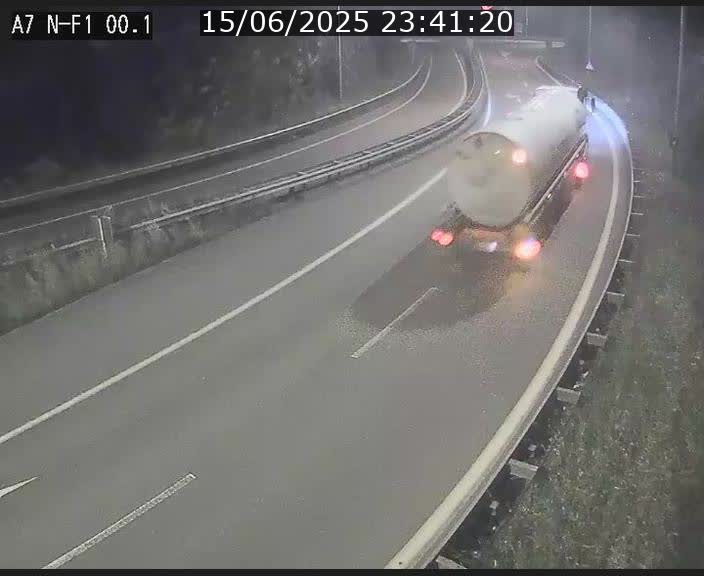 Webcam autoroute Luxembourg A7 située dans la sortie 1 Waldhof, vers la N11, avant le Tunnel Stafelter
