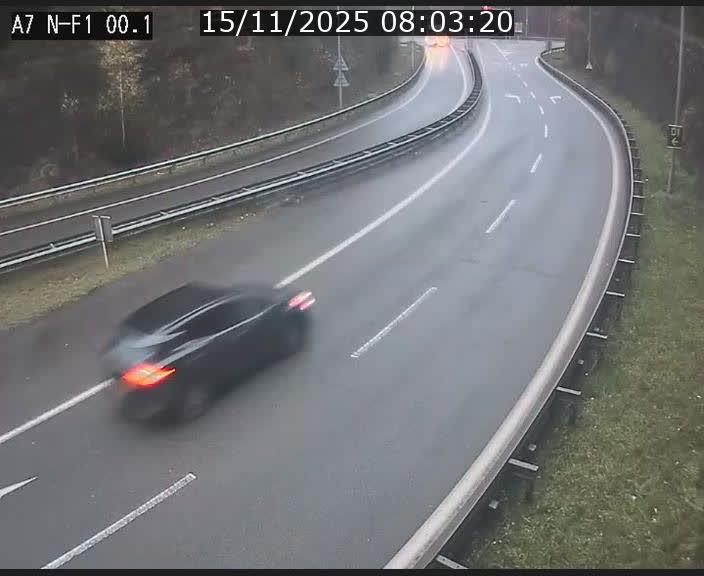 Webcam autoroute Luxembourg A7 située dans la sortie 1 Waldhof, vers la N11, avant le Tunnel Stafelter