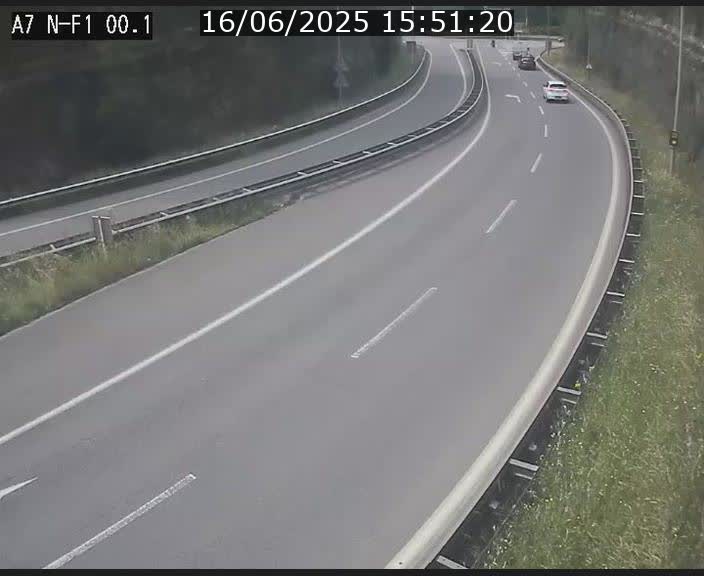 Webcam autoroute Luxembourg A7 située dans la sortie 1 Waldhof, vers la N11, avant le Tunnel Stafelter