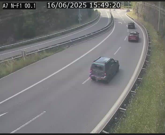 Webcam autoroute Luxembourg A7 située dans la sortie 1 Waldhof, vers la N11, avant le Tunnel Stafelter