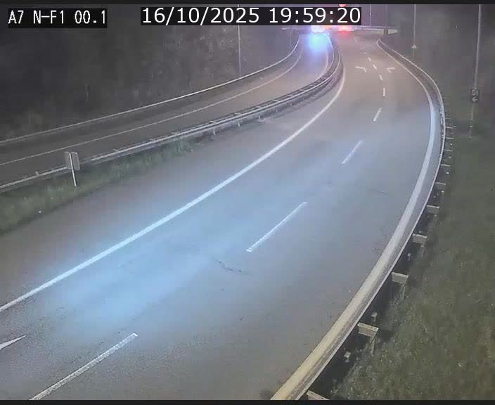 <h2>Webcam autoroute Luxembourg A7 située dans la sortie 1 Waldhof, vers la N11, avant le Tunnel Stafelter</h2>