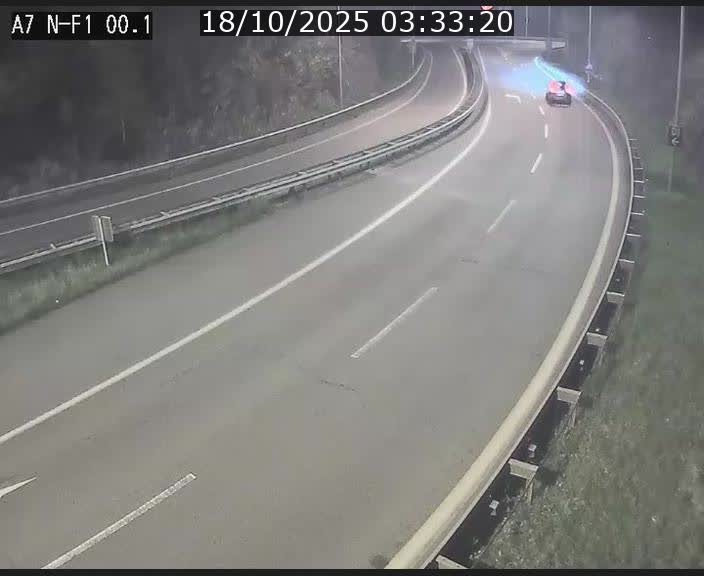 Webcam autoroute Luxembourg A7 située dans la sortie 1 Waldhof, vers la N11, avant le Tunnel Stafelter