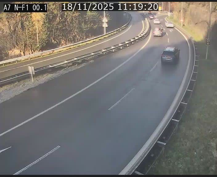 Webcam autoroute Luxembourg A7 située dans la sortie 1 Waldhof, vers la N11, avant le Tunnel Stafelter