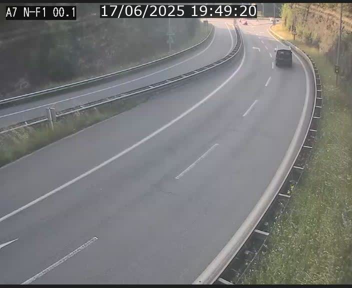 Webcam autoroute Luxembourg A7 située dans la sortie 1 Waldhof, vers la N11, avant le Tunnel Stafelter