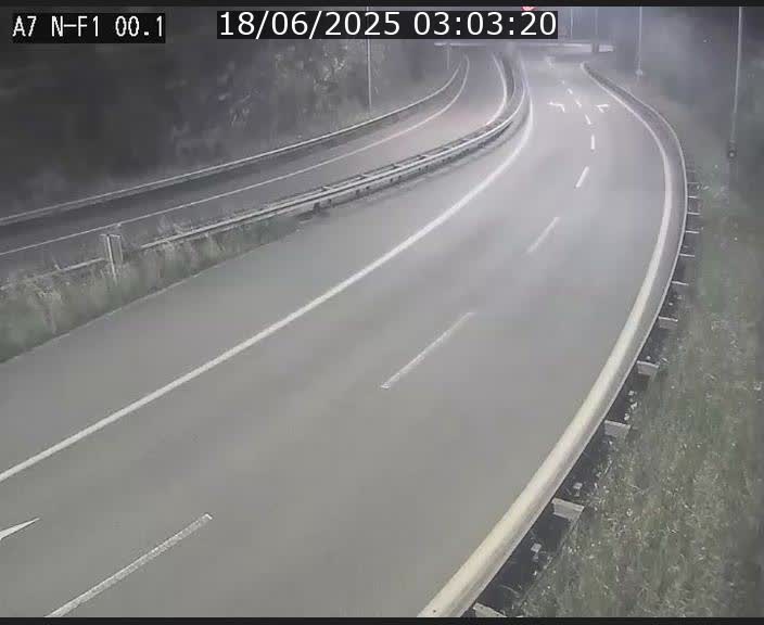 Webcam autoroute Luxembourg A7 située dans la sortie 1 Waldhof, vers la N11, avant le Tunnel Stafelter