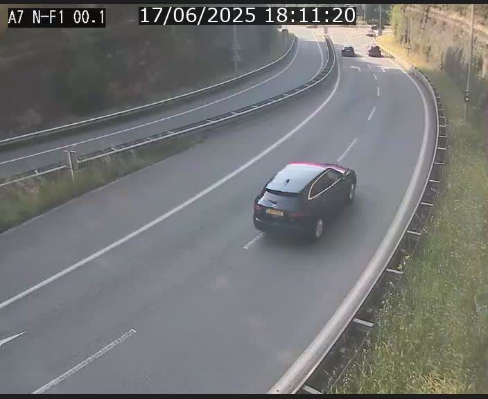<h2>Webcam autoroute Luxembourg A7 située dans la sortie 1 Waldhof, vers la N11, avant le Tunnel Stafelter</h2>