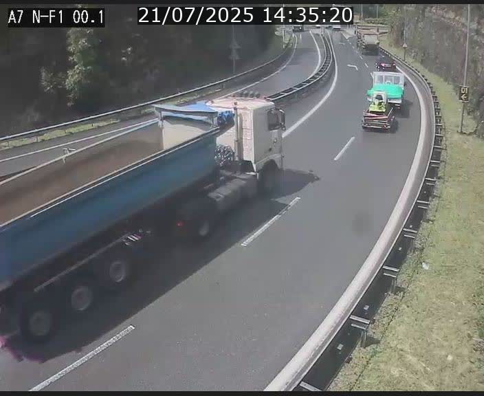 <h2>Webcam autoroute Luxembourg A7 située dans la sortie 1 Waldhof, vers la N11, avant le Tunnel Stafelter</h2>