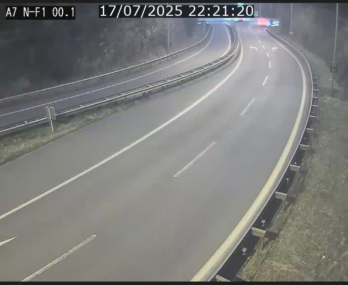 <h2>Webcam autoroute Luxembourg A7 située dans la sortie 1 Waldhof, vers la N11, avant le Tunnel Stafelter</h2>