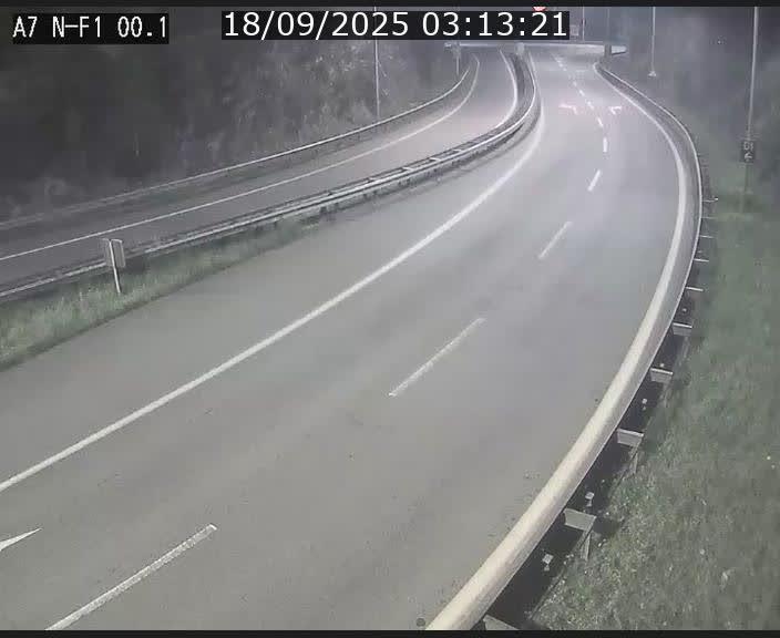 Webcam autoroute Luxembourg A7 située dans la sortie 1 Waldhof, vers la N11, avant le Tunnel Stafelter