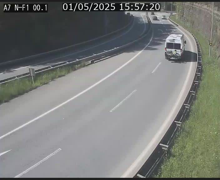 Webcam autoroute Luxembourg A7 située dans la sortie 1 Waldhof, vers la N11, avant le Tunnel Stafelter