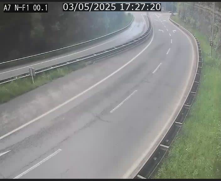 Webcam autoroute Luxembourg A7 située dans la sortie 1 Waldhof, vers la N11, avant le Tunnel Stafelter