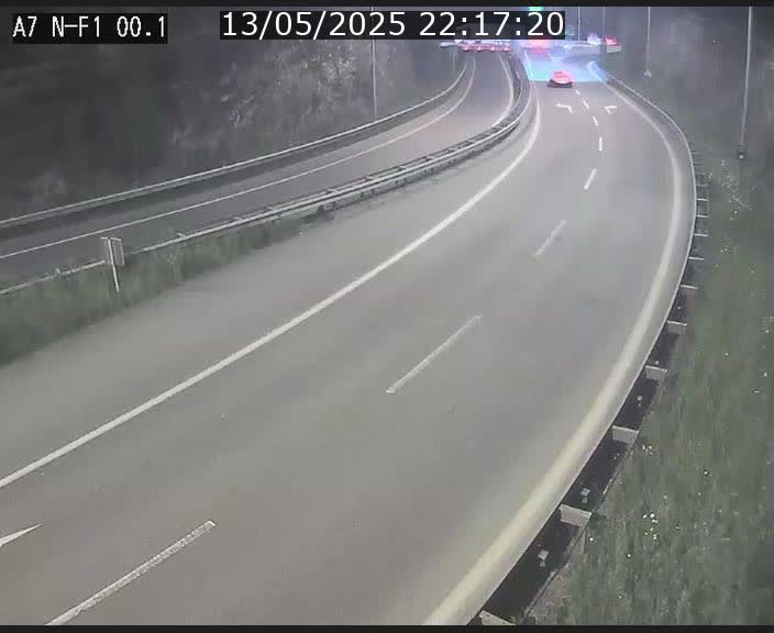 Webcam autoroute Luxembourg A7 située dans la sortie 1 Waldhof, vers la N11, avant le Tunnel Stafelter