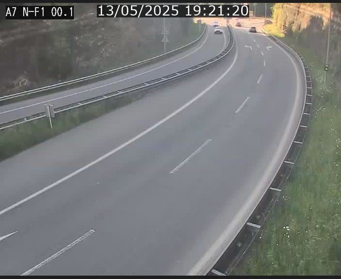 Webcam autoroute Luxembourg A7 située dans la sortie 1 Waldhof, vers la N11, avant le Tunnel Stafelter