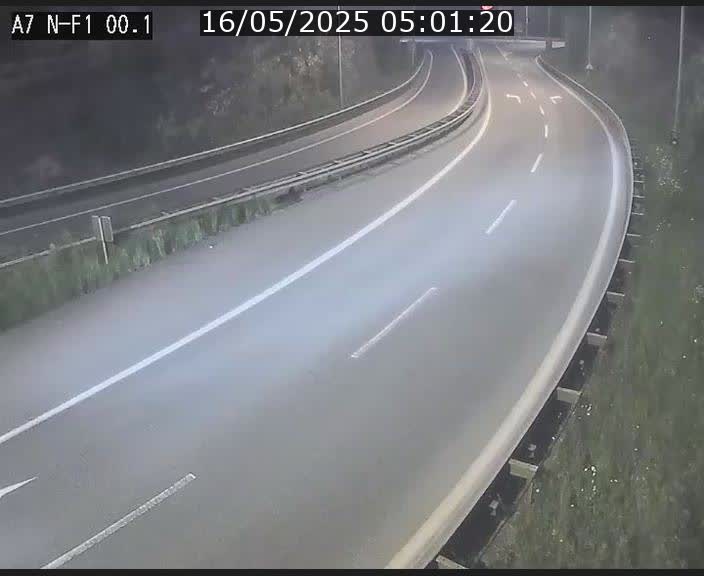 Webcam autoroute Luxembourg A7 située dans la sortie 1 Waldhof, vers la N11, avant le Tunnel Stafelter