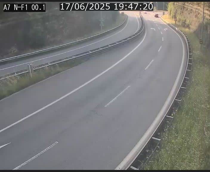 Webcam autoroute Luxembourg A7 située dans la sortie 1 Waldhof, vers la N11, avant le Tunnel Stafelter