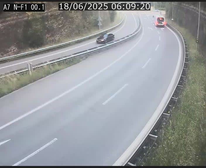 Webcam autoroute Luxembourg A7 située dans la sortie 1 Waldhof, vers la N11, avant le Tunnel Stafelter