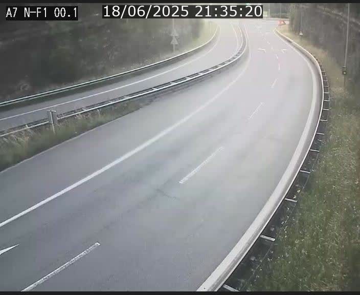 Webcam autoroute Luxembourg A7 située dans la sortie 1 Waldhof, vers la N11, avant le Tunnel Stafelter