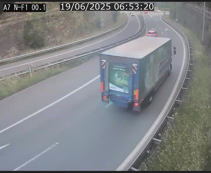 Webcam autoroute Luxembourg A7 située dans la sortie 1 Waldhof, vers la N11, avant le Tunnel Stafelter