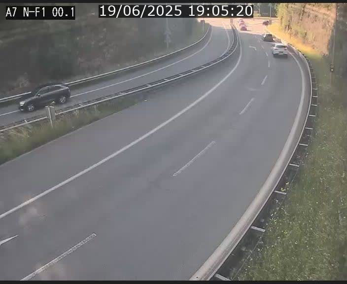 Webcam autoroute Luxembourg A7 située dans la sortie 1 Waldhof, vers la N11, avant le Tunnel Stafelter