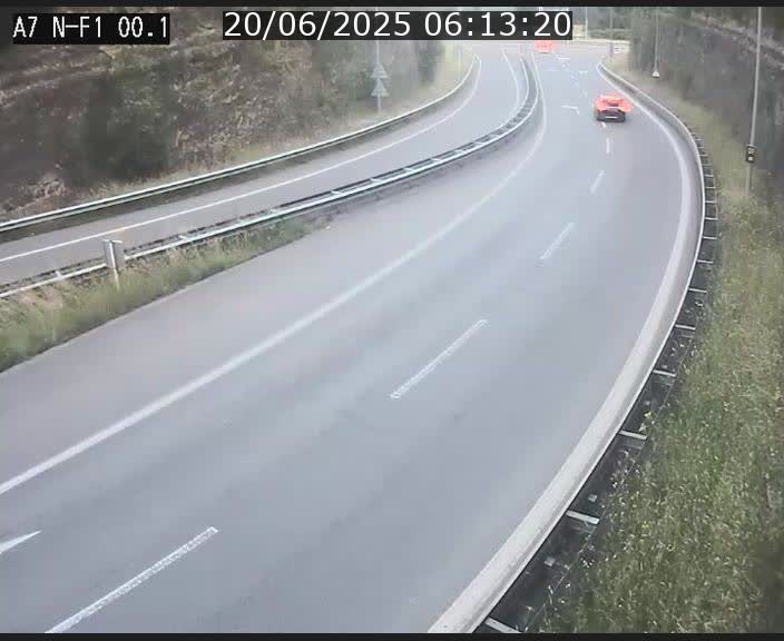 Webcam autoroute Luxembourg A7 située dans la sortie 1 Waldhof, vers la N11, avant le Tunnel Stafelter