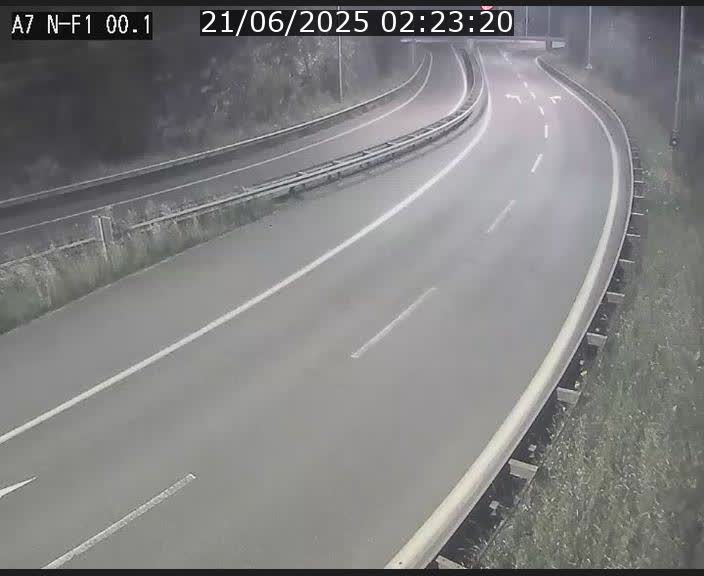 Webcam autoroute Luxembourg A7 située dans la sortie 1 Waldhof, vers la N11, avant le Tunnel Stafelter