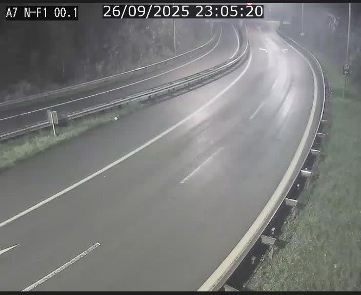 Webcam autoroute Luxembourg A7 située dans la sortie 1 Waldhof, vers la N11, avant le Tunnel Stafelter