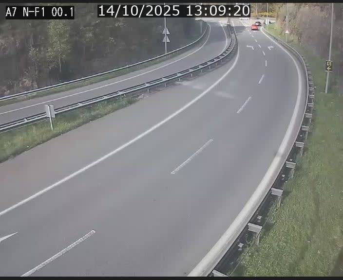 Webcam autoroute Luxembourg A7 située dans la sortie 1 Waldhof, vers la N11, avant le Tunnel Stafelter