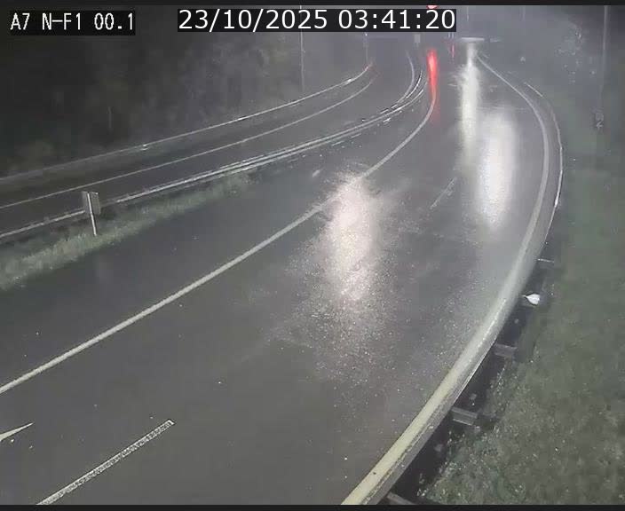 Webcam autoroute Luxembourg A7 située dans la sortie 1 Waldhof, vers la N11, avant le Tunnel Stafelter