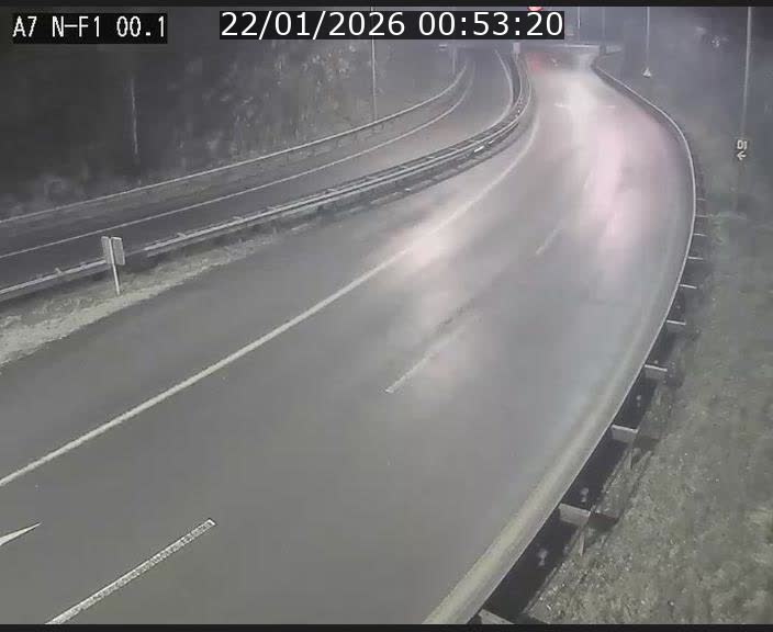 <h2>Webcam autoroute Luxembourg A7 située dans la sortie 1 Waldhof, vers la N11, avant le Tunnel Stafelter</h2>