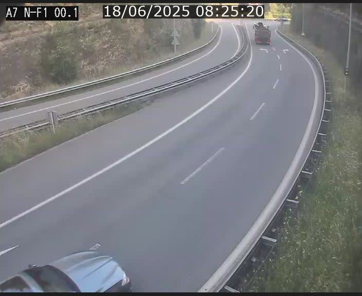 <h2>Webcam autoroute Luxembourg A7 située dans la sortie 1 Waldhof, vers la N11, avant le Tunnel Stafelter</h2>