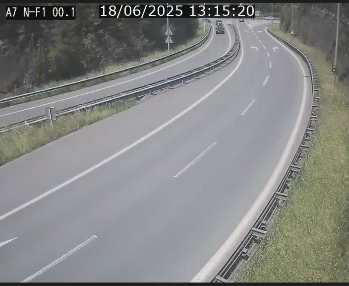 <h2>Webcam autoroute Luxembourg A7 située dans la sortie 1 Waldhof, vers la N11, avant le Tunnel Stafelter</h2>