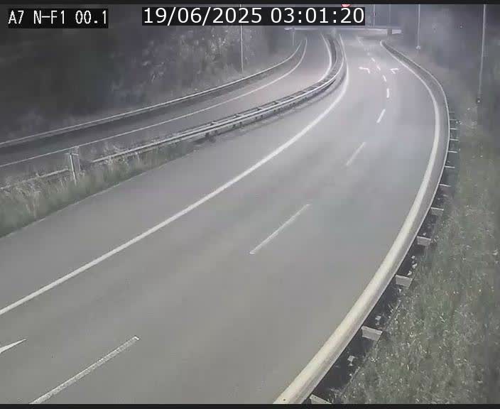 <h2>Webcam autoroute Luxembourg A7 située dans la sortie 1 Waldhof, vers la N11, avant le Tunnel Stafelter</h2>