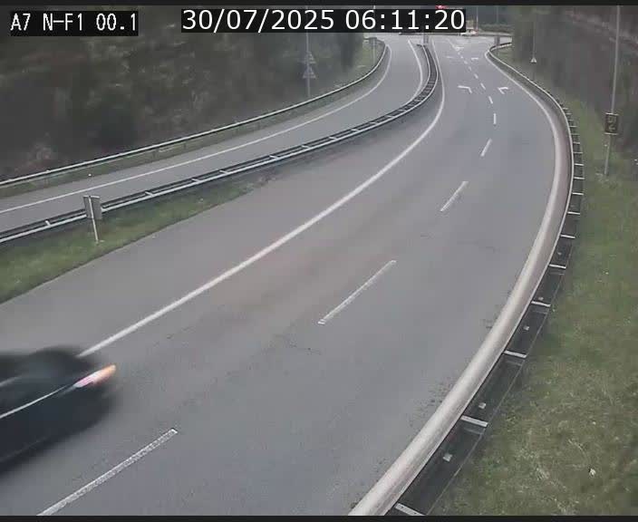 <h2>Webcam autoroute Luxembourg A7 située dans la sortie 1 Waldhof, vers la N11, avant le Tunnel Stafelter</h2>