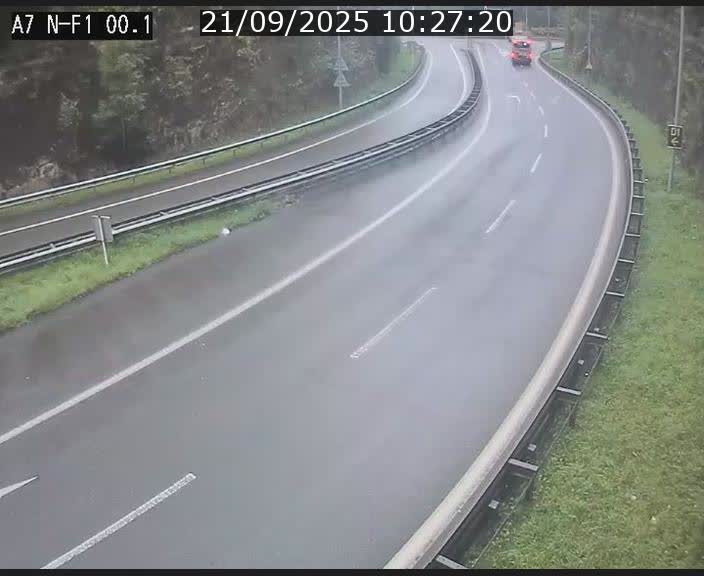 Webcam autoroute Luxembourg A7 située dans la sortie 1 Waldhof, vers la N11, avant le Tunnel Stafelter