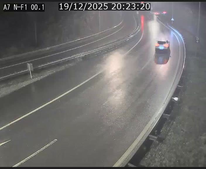 Webcam autoroute Luxembourg A7 située dans la sortie 1 Waldhof, vers la N11, avant le Tunnel Stafelter
