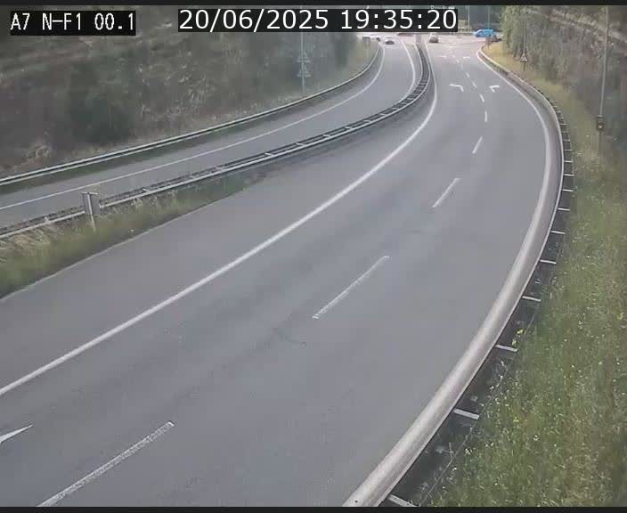 Webcam autoroute Luxembourg A7 située dans la sortie 1 Waldhof, vers la N11, avant le Tunnel Stafelter
