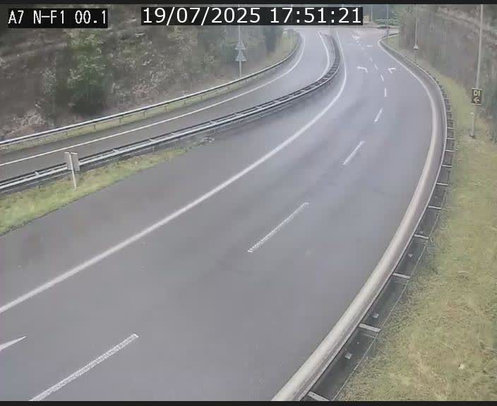 <h2>Webcam autoroute Luxembourg A7 située dans la sortie 1 Waldhof, vers la N11, avant le Tunnel Stafelter</h2>
