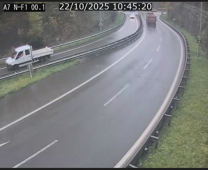 <h2>Webcam autoroute Luxembourg A7 située dans la sortie 1 Waldhof, vers la N11, avant le Tunnel Stafelter</h2>