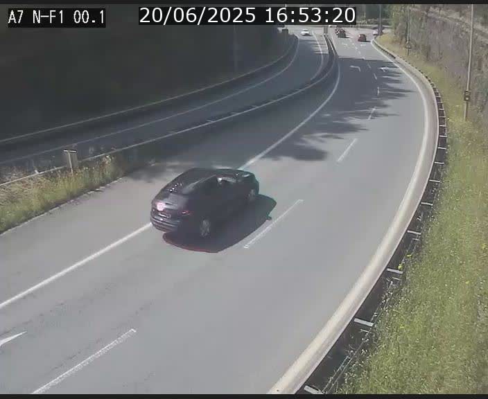 <h2>Webcam autoroute Luxembourg A7 située dans la sortie 1 Waldhof, vers la N11, avant le Tunnel Stafelter</h2>